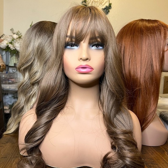 28 Inch Natural Dark Ash Blonde Wavy Long Wig with bangs - Picture 2 of 9